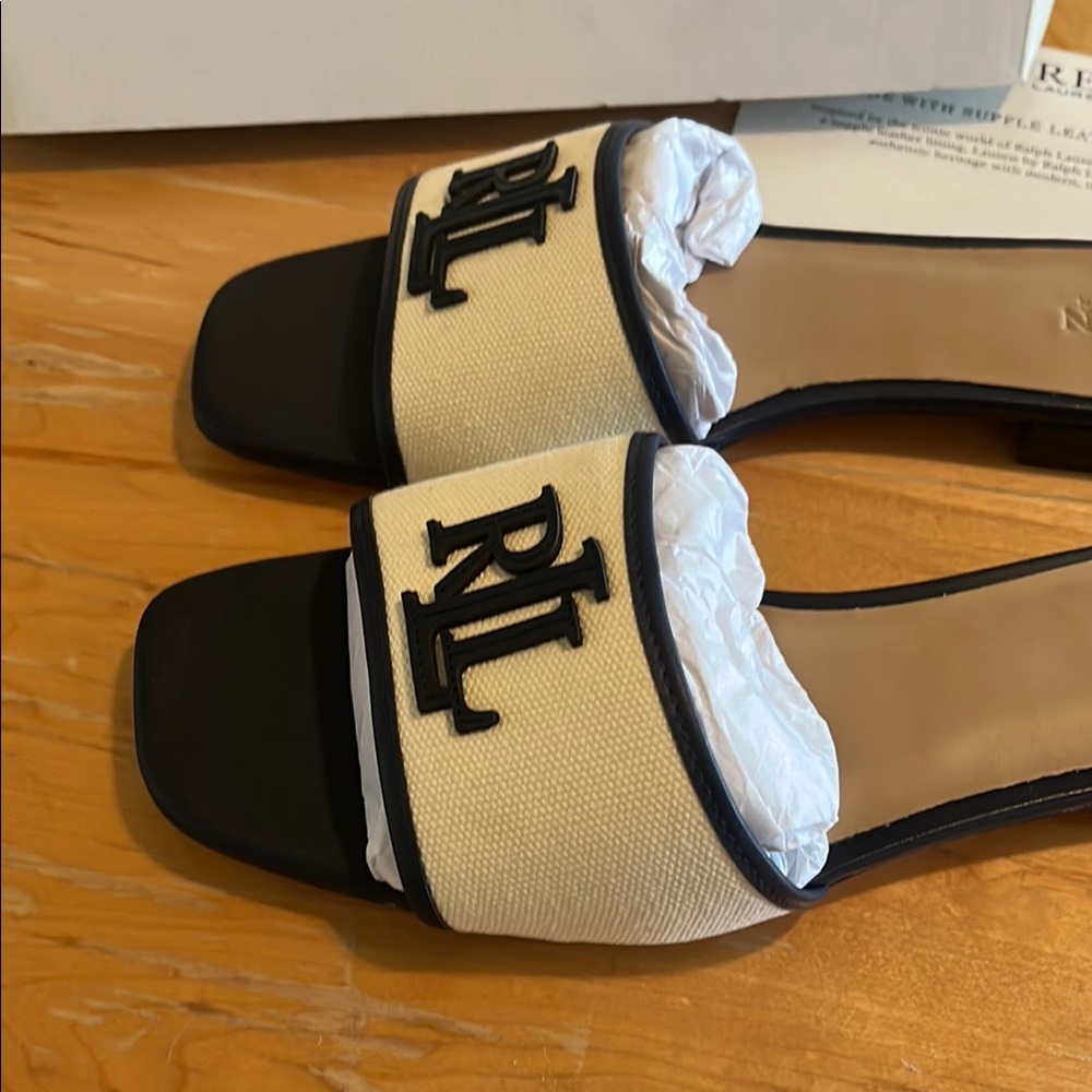 NEW in box, Ralph Lauren Everley Slides, Navy Beige - Picture 4 of 8